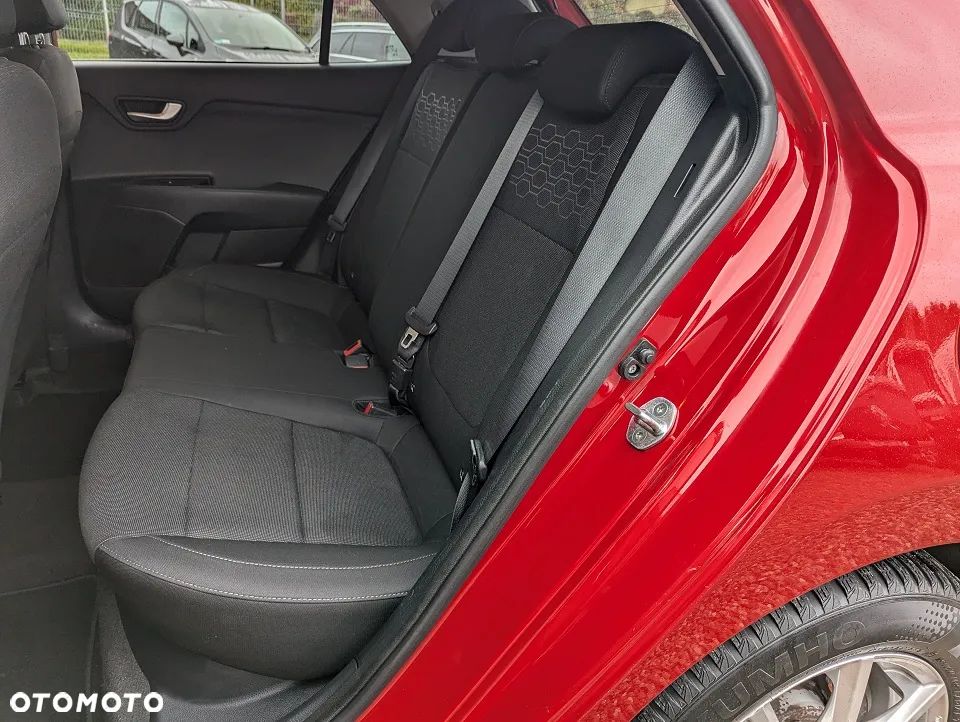 Kia Rio 1.4 Dream-Team Edition - 28