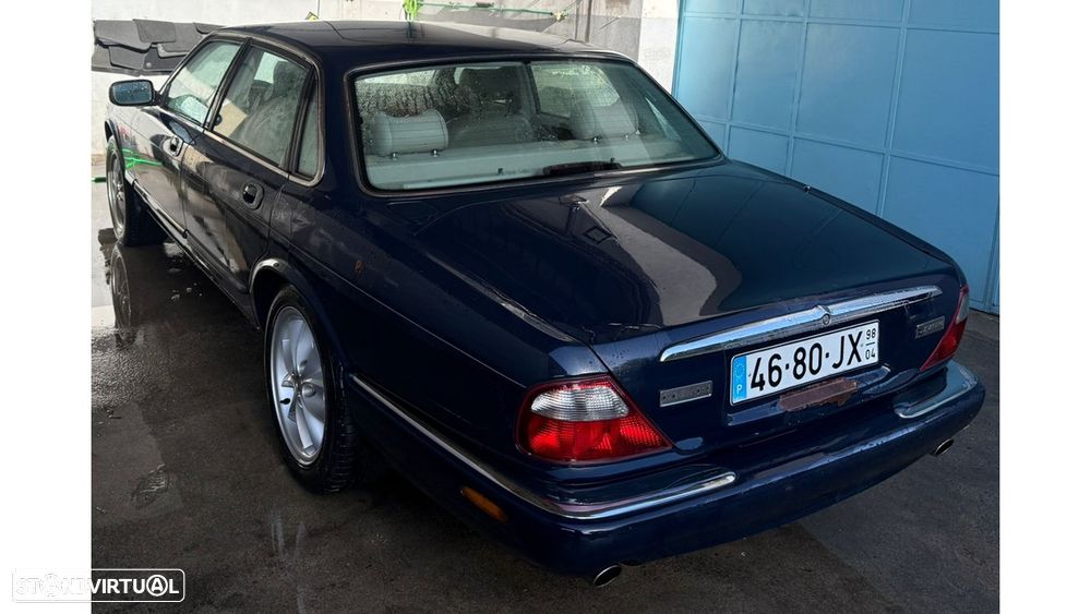 Jaguar XJ XJ8 3.2 Executive - 2