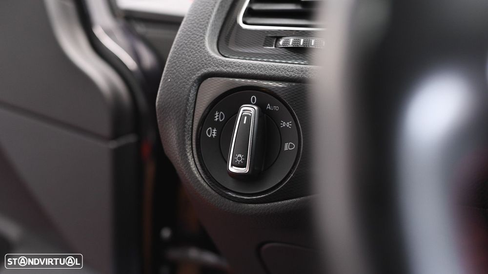 VW Golf 2.0 TSi GTi DSG - 59