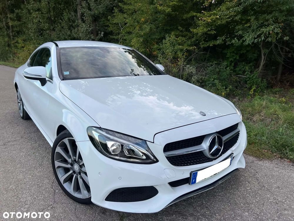 Mercedes-Benz Klasa C 180 Edition - 37
