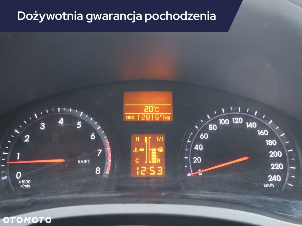 Toyota Avensis - 13
