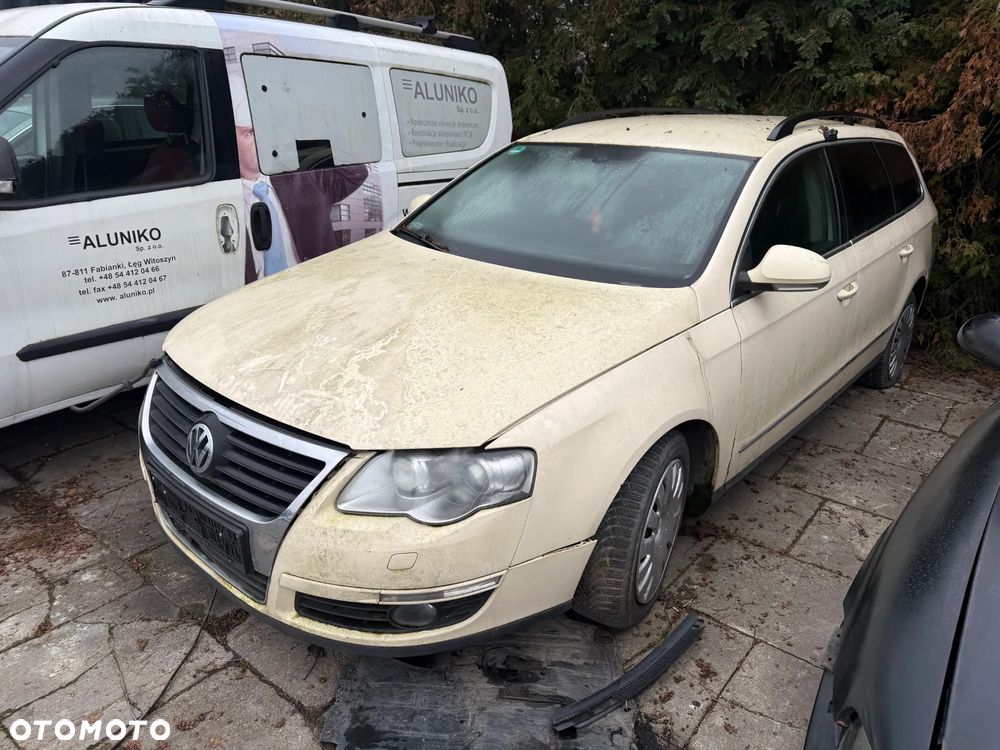 VW Passat B6 Sedan 2.0 TDI CBA LTE Zderzak Drzwi Klapa Błotnik - 1