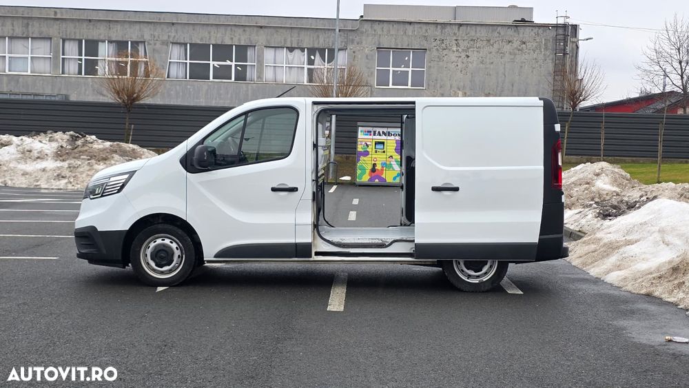 Renault Trafic - 6