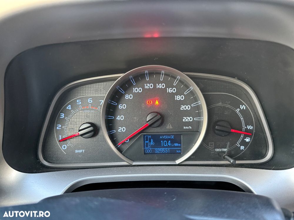 Toyota RAV4 2.2 D-4D 4WD Executive - 8