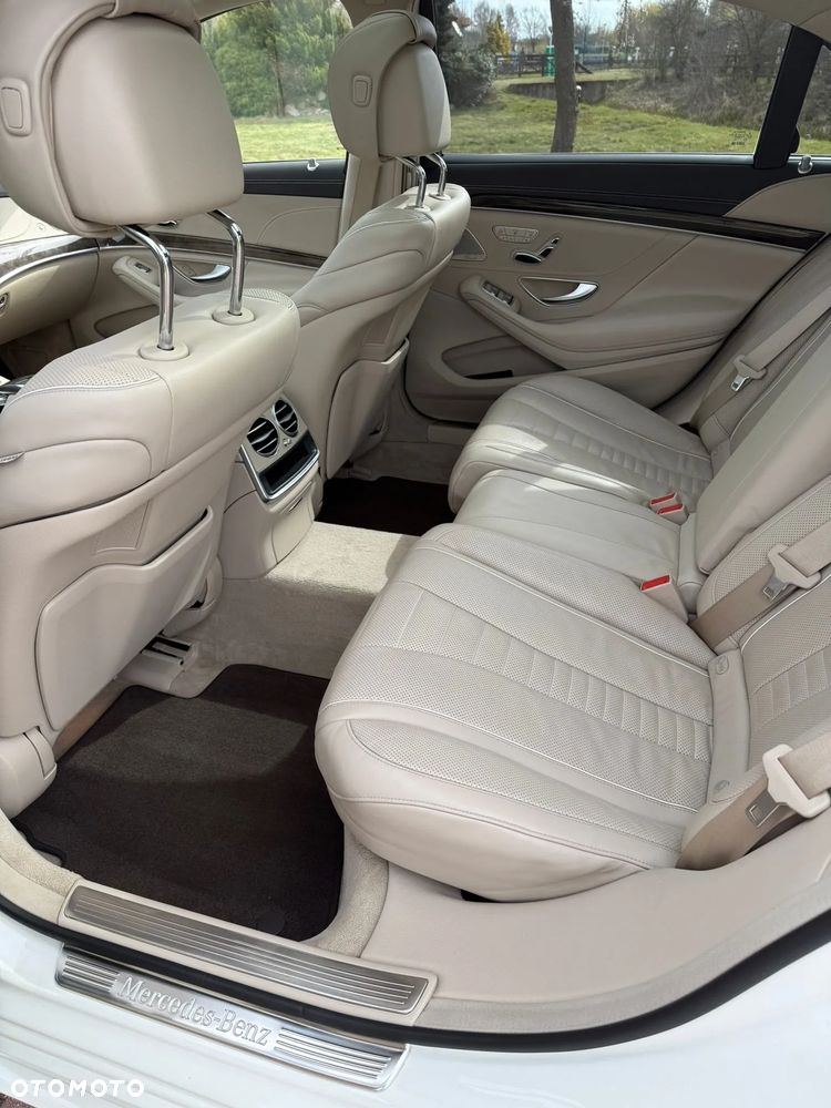 Mercedes-Benz Klasa S 580 4Matic 9G-TRONIC - 23