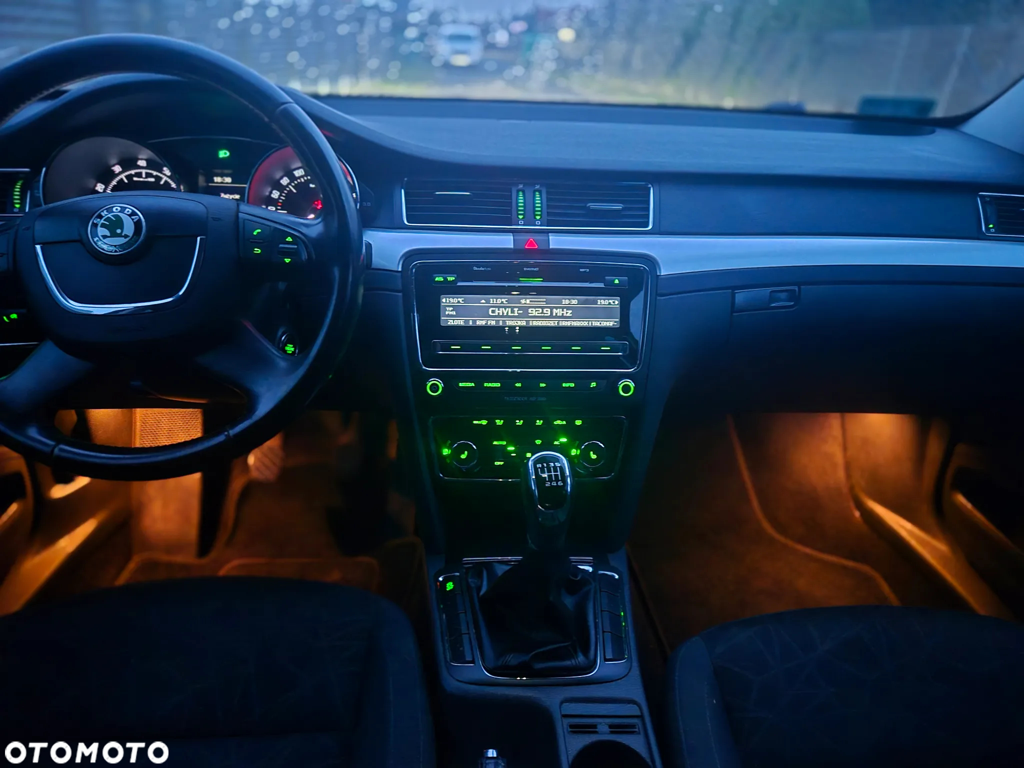 Skoda Superb 1.8 TSI Family - 22