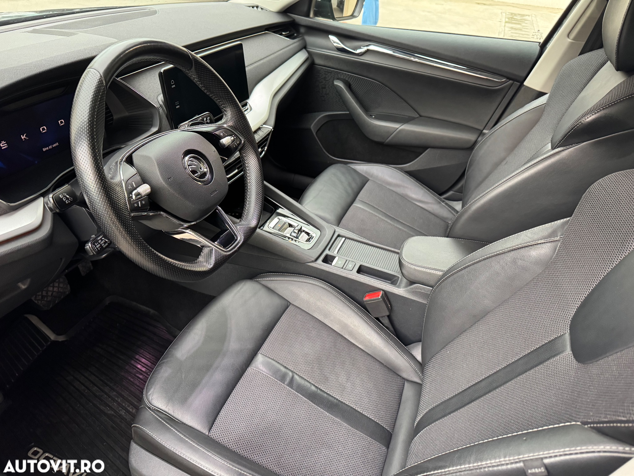 Skoda Octavia 2.0 TDI DSG Style - 8