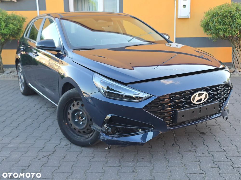 Hyundai i30 1.5 T-GDI 48V Smart Plus - 13