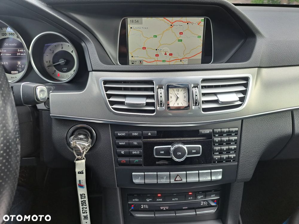 Mercedes-Benz Klasa E 350 CDI DPF BlueEFFICIENCY 7G-TRONIC Avantgarde - 34