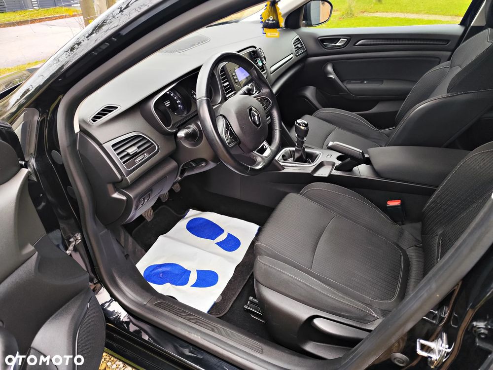 Renault Megane 1.6 SCe Life - 5