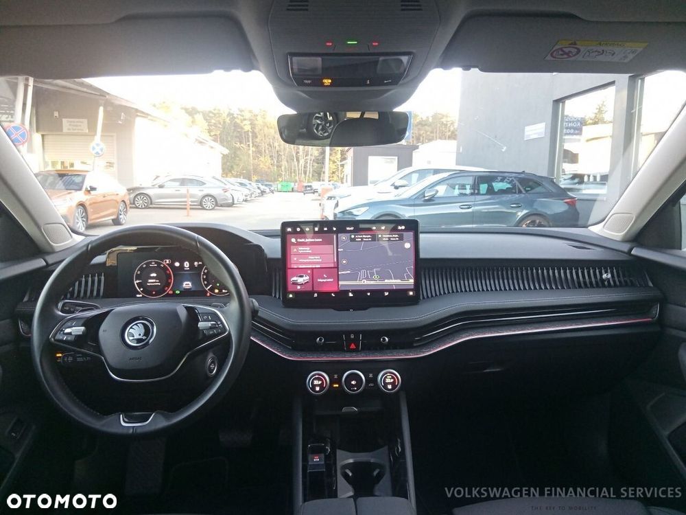 Skoda Superb 2.0 TDI SCR Selection DSG - 9
