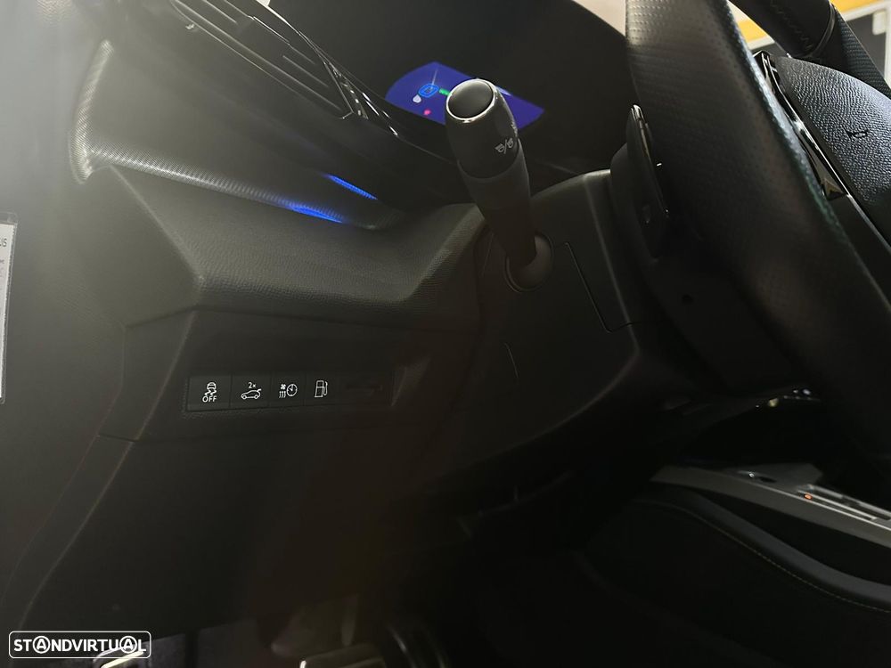 Peugeot 308 1.6 Hybrid GT Pack e-EAT8 - 23