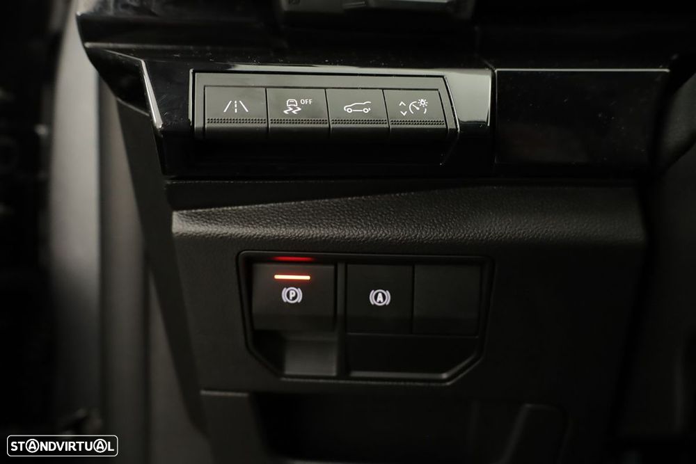 Renault Austral 1.2 E-Tech Iconic - 19