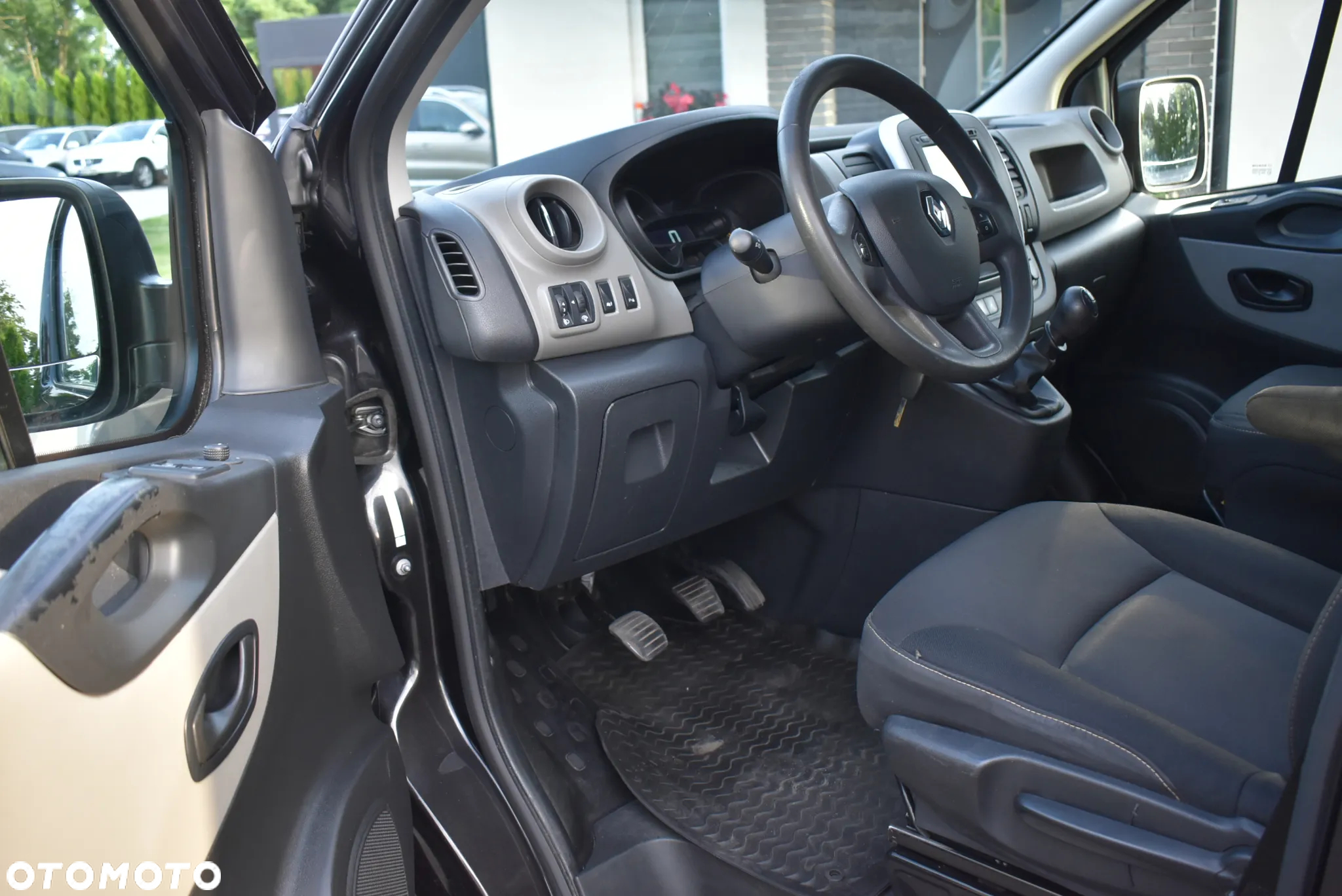 Renault Trafic 1.6 dCi 120 Grand Combi Expression - 20