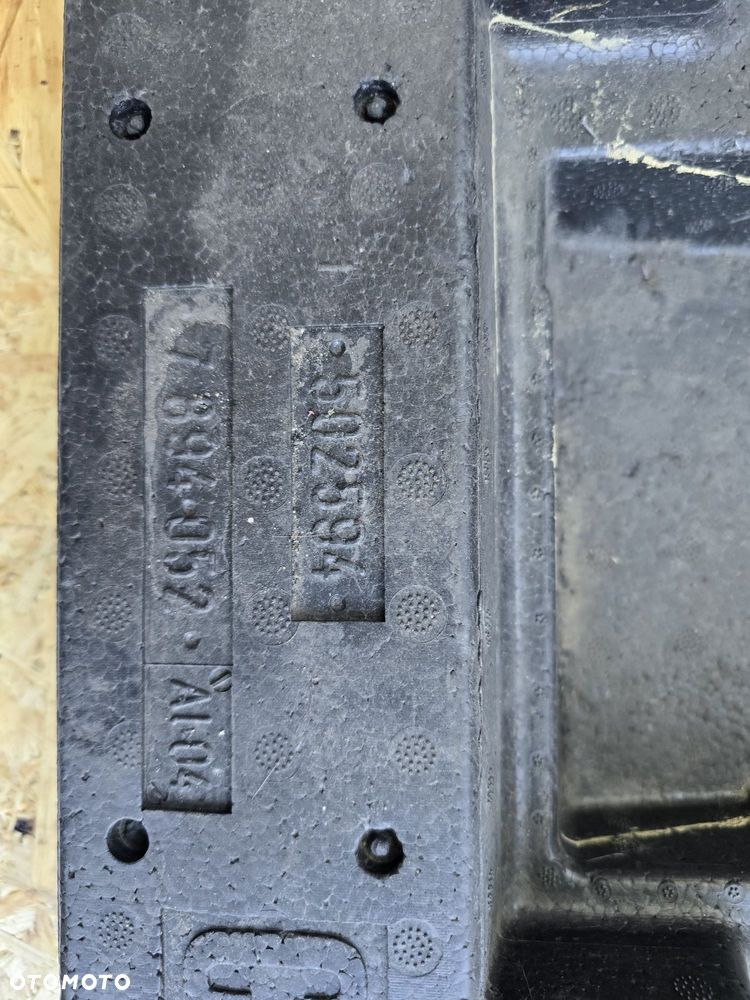 Styropian bagażnika bmw e46 cabrio m3 - 2