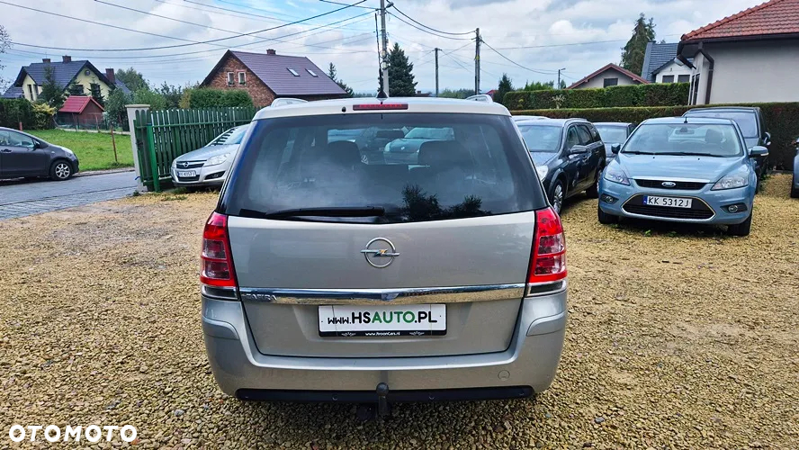 Opel Zafira 1.8 Cosmo EasyTronic EU5 - 18