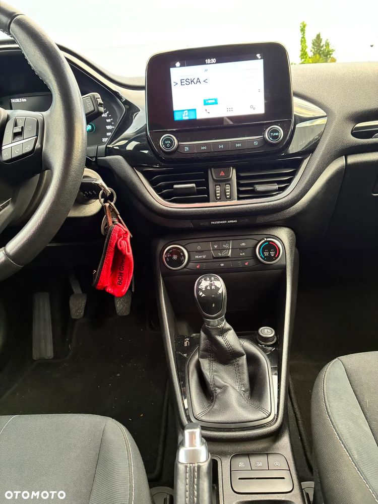 Ford Fiesta 1.1 COOL&CONNECT - 10