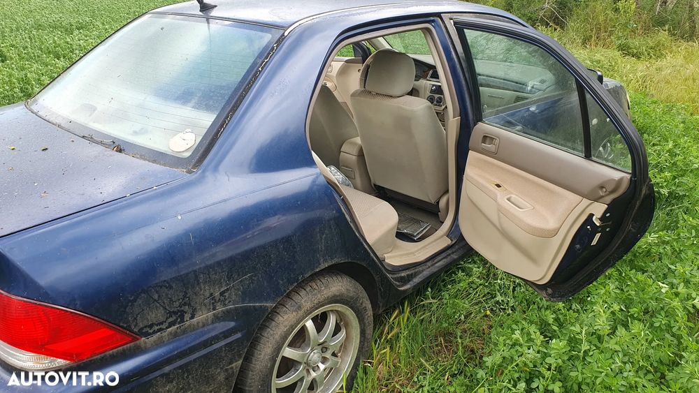 Mitsubishi Lancer 2.0 Comfort - 17