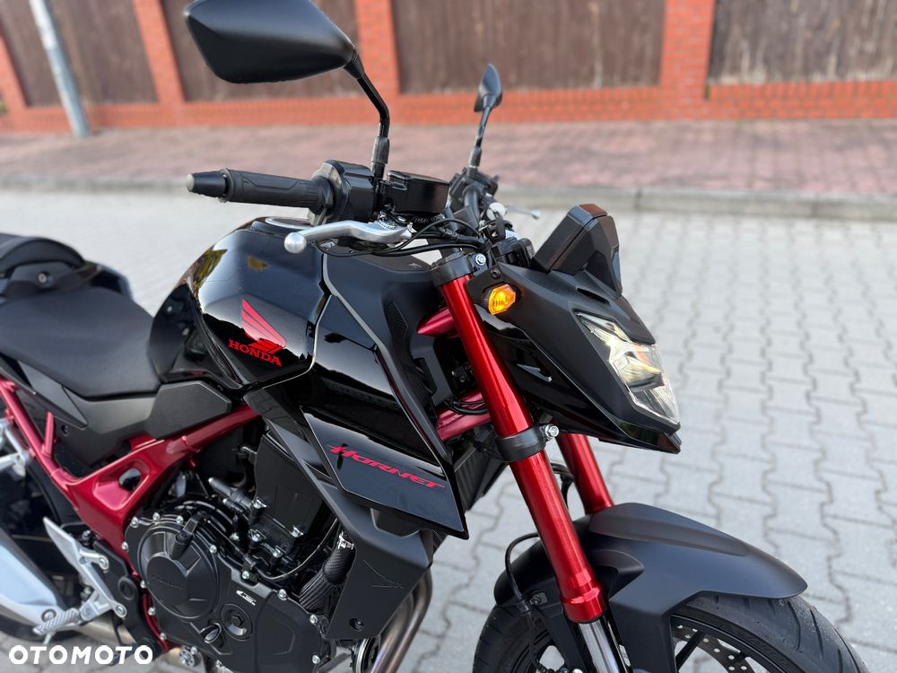 Honda Hornet - 4