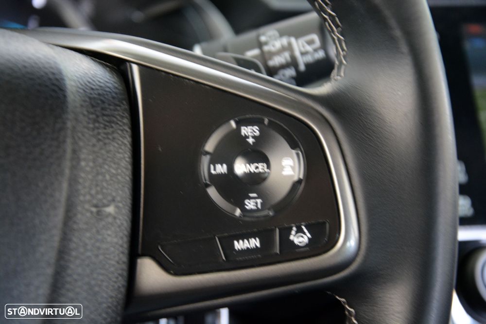 Honda Civic 1.0 i-VTEC Executive Premium CVT - 26