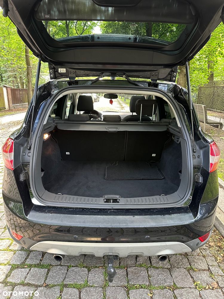 Ford Kuga - 10