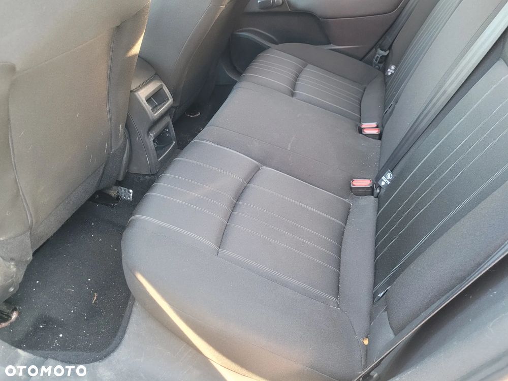 Citroën C4 HDi 90 Tendance - 8