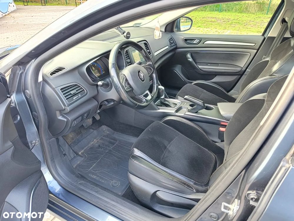 Renault Megane 1.5 dCi Intens EDC - 21