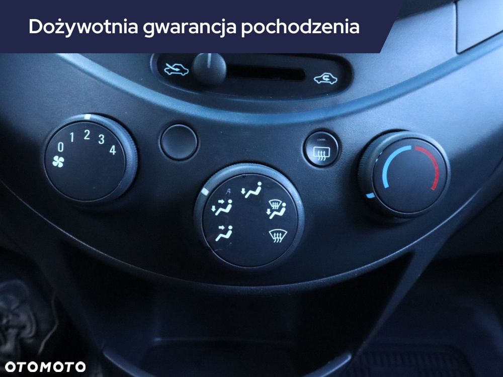 Chevrolet Spark - 17