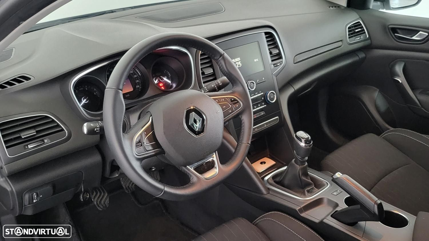 Renault Mégane Sport Tourer 1.5 Blue dCi Limited - 22