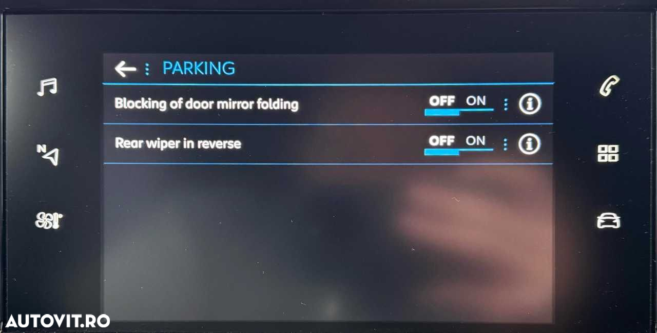 Peugeot 2008 PureTech 130 EAT8 Allure - 33