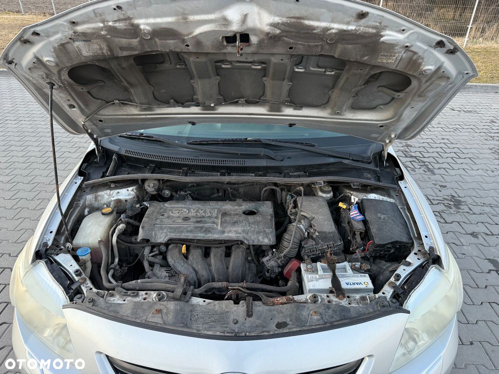 Toyota Corolla 1.4 VVT-i Luna - 6