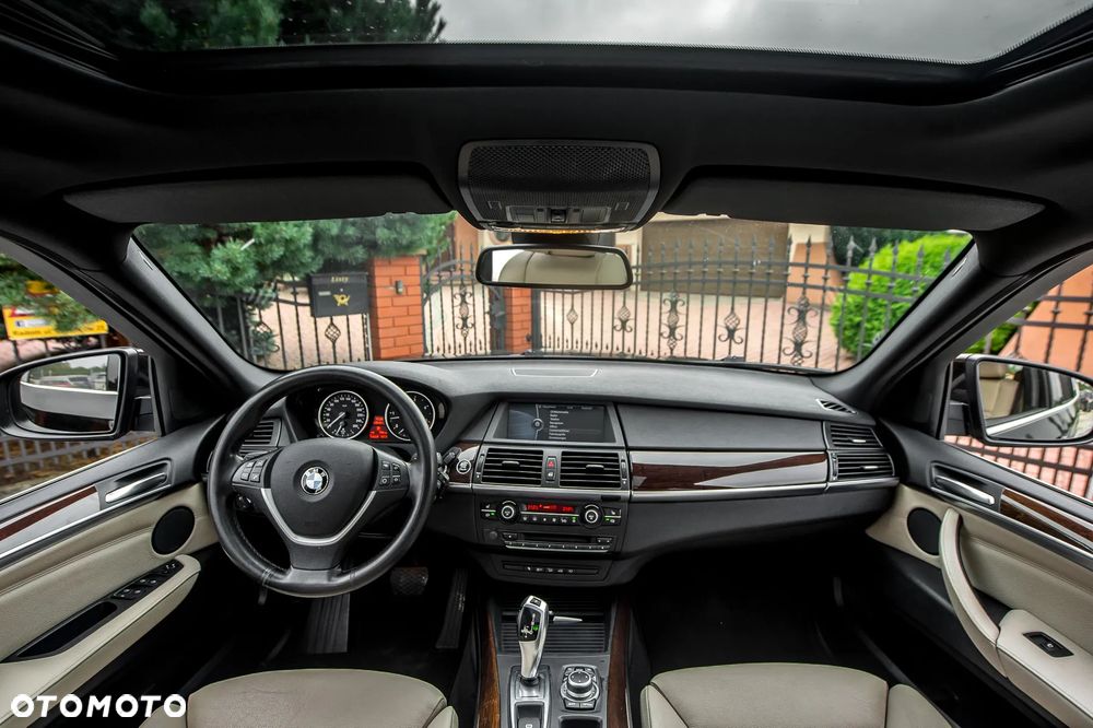 BMW X5 xDrive40d - 24