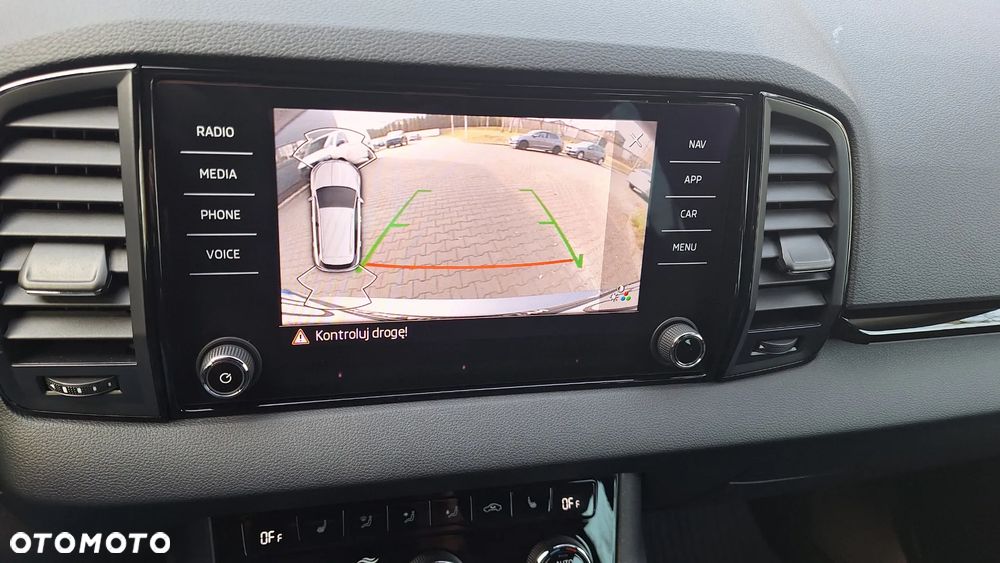 Skoda Karoq 1.5 TSI ACT 4x2 Sportline DSG - 14