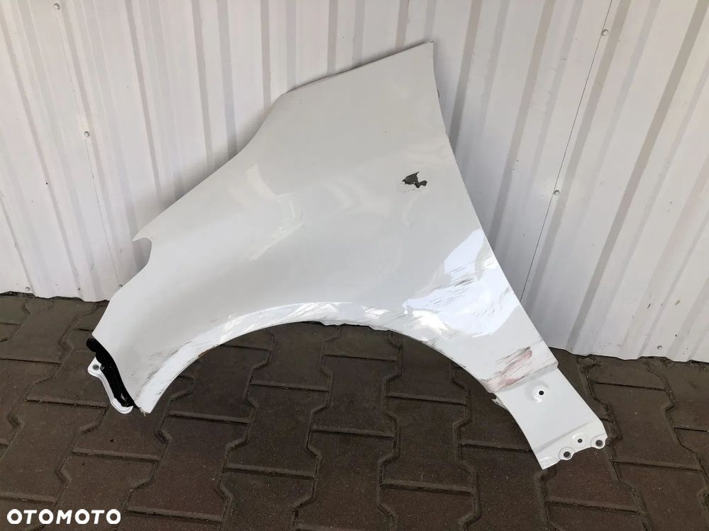 TOYOTA YARIS IV GR 2020- BŁOTNIK LEwy przód przedni ŚLIZG - 2