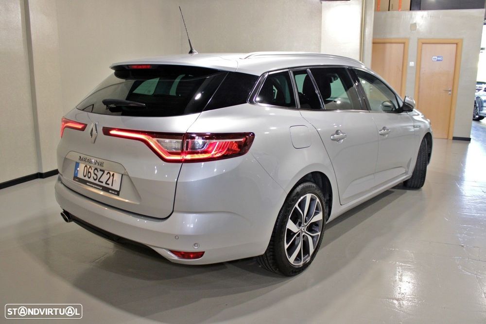 Renault Mégane Sport Tourer 1.5 dCi Bose Edition EDC - 2