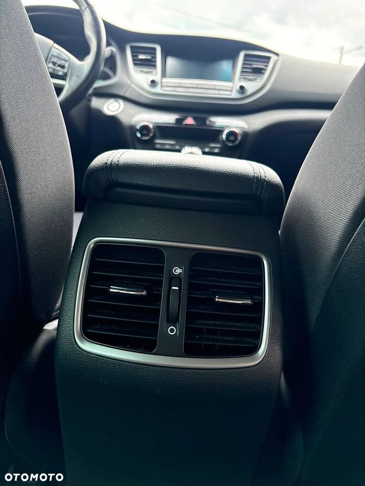Hyundai Tucson 1.6 GDi Comfort 2WD - 17