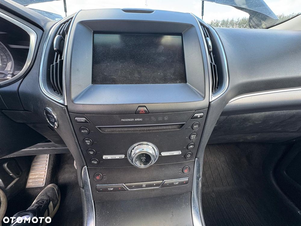 Ford Edge - 17