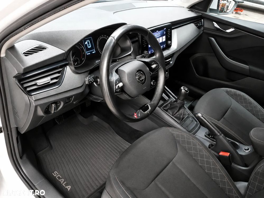 SKODA Scala 2022 — imagine 5