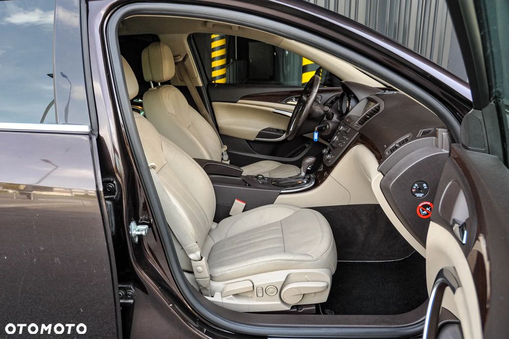 Opel Insignia 2.0 CDTI Cosmo - 12