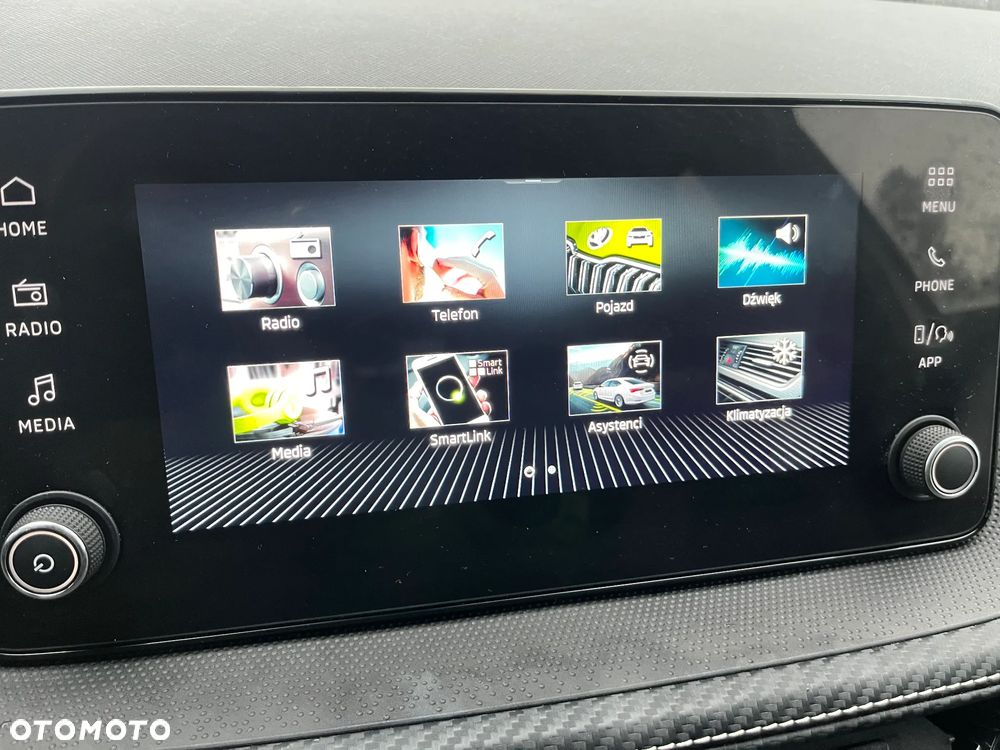 Skoda Fabia 1.0 TSI Monte Carlo - 28