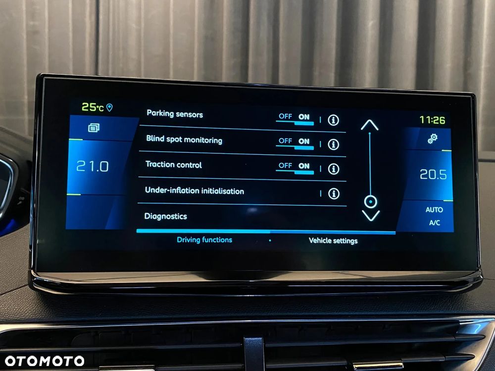 Peugeot 3008 1.6 PureTech HYbrid4 GT S&S EAT8 - 12