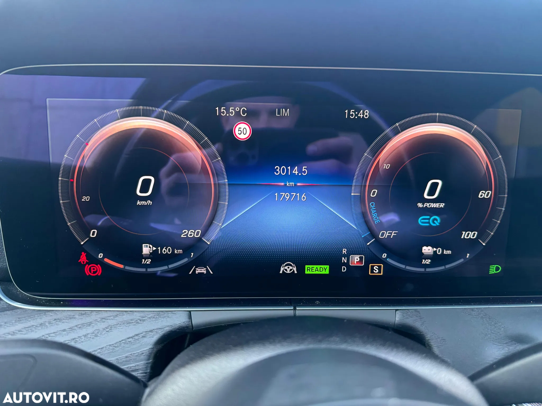 Mercedes-Benz E 300 de 9G-TRONIC AMG Line - 13