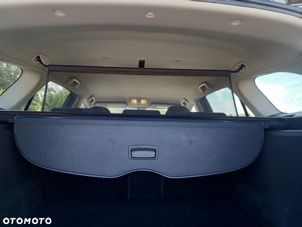 Toyota Avensis 1.8 Edition (2014) - 11