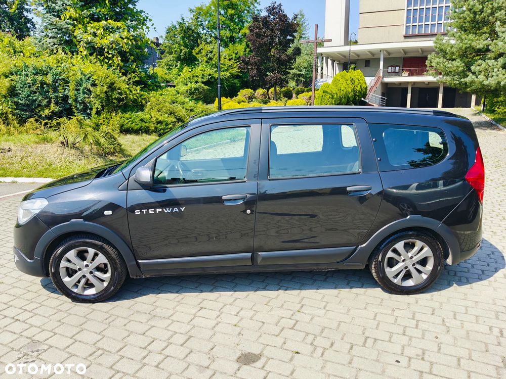 Dacia Lodgy TCe 115 Stepway - 11