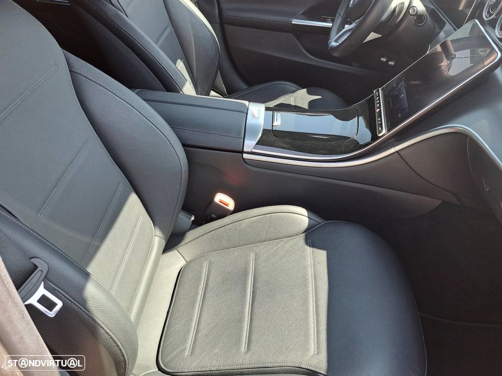 Mercedes-Benz C 300 e 9G-TRONIC Avantgarde - 23