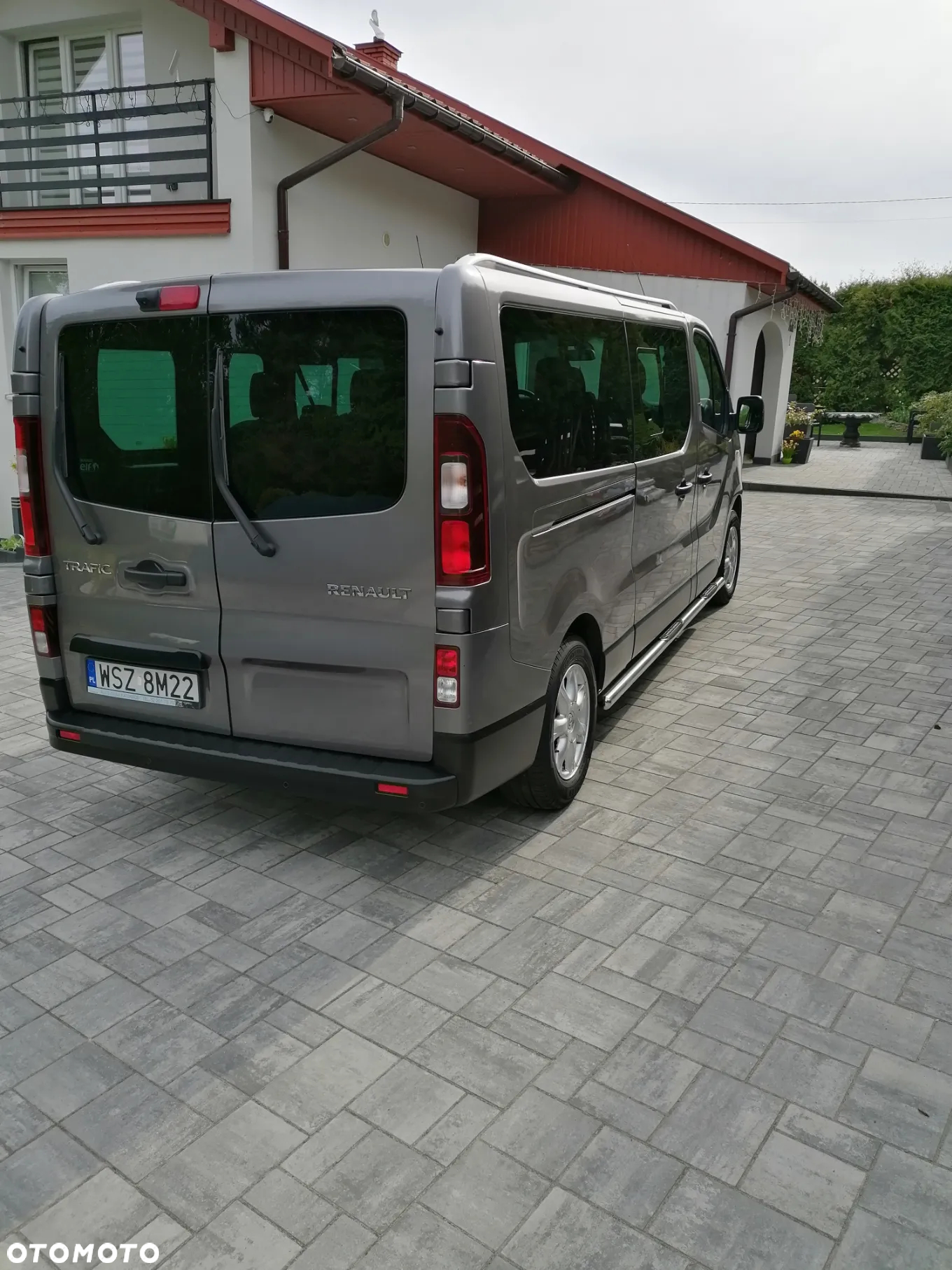 Renault Trafic Grand SpaceClass 2.0 dCi - 25