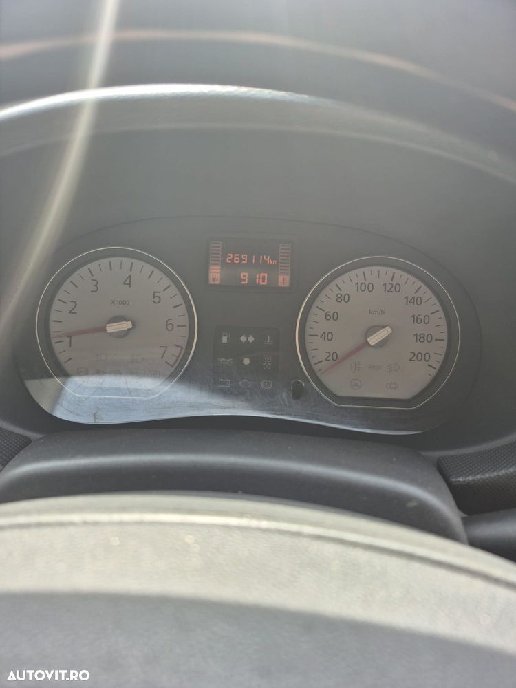 Dacia Logan 1.6 16V Prestige - 3