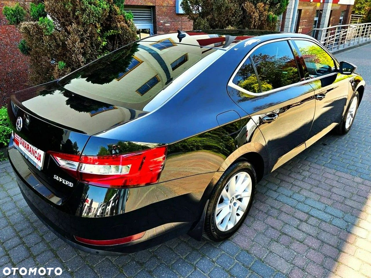 Skoda Superb 2.0 TDI Active - 28