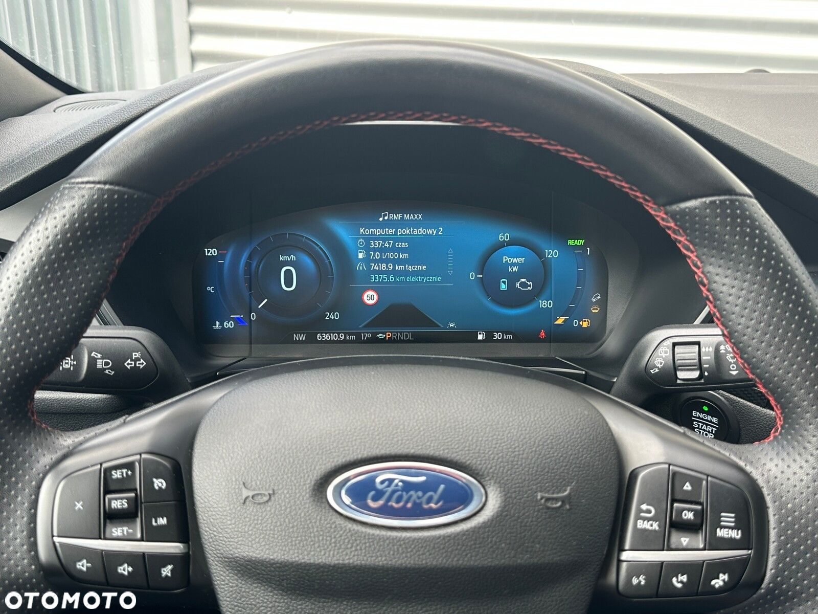 Ford Kuga 2.5 FHEV FWD ST-Line - 23