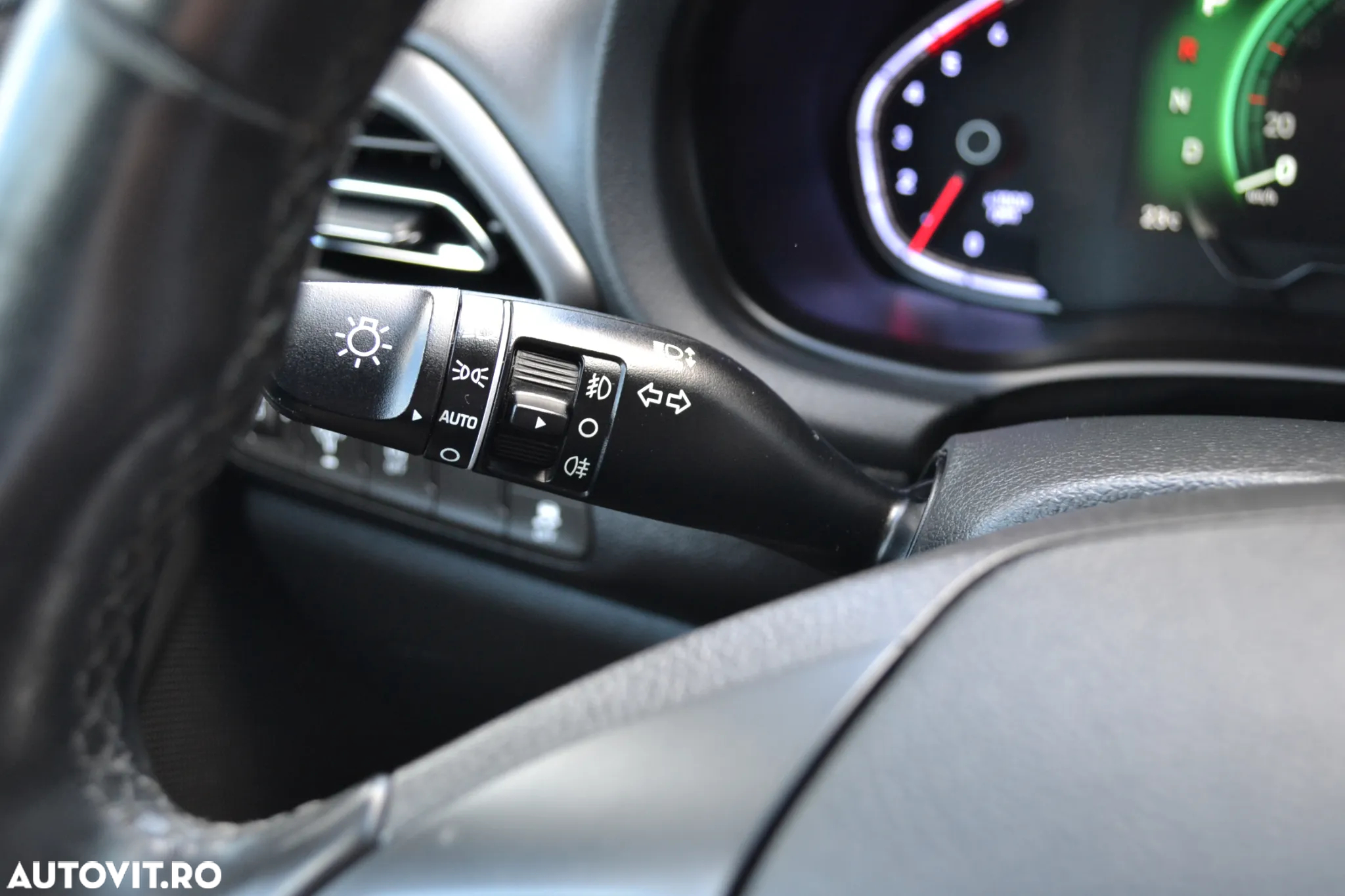 Hyundai i30 Kombi 1.6 CRDI 48V-Hybrid DCT Prime - 22